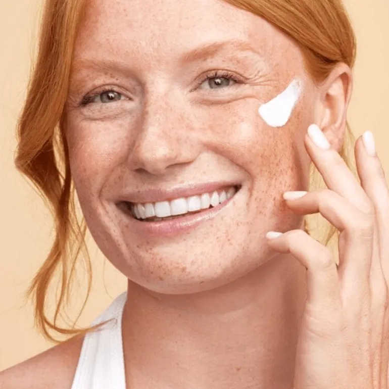 Biodermal Matterend Zonnefluïde Gezicht SPF50+ 40 ML