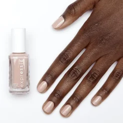 essie Expressie Nagellak Roze 0 Crop Top & Roll 10 ML