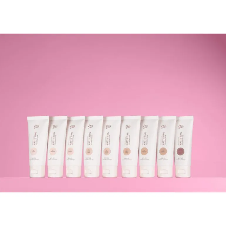 Etos Moisturizing Mattifying Foundation SPF 20 12 Espresso