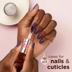 Sally Hansen Color Therapy Nagellak - Paars - 390 RoyalConfidante